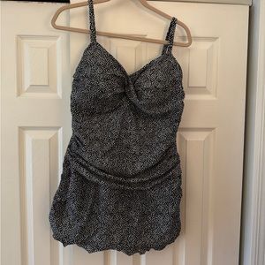 Women’s size 20, swim dress